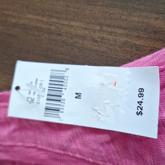 Banana Republic Lightweight Tank NWT - Picture 3 of 3